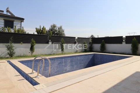 5+1 Villa en Dosemealti, Turkey No. 11590 2