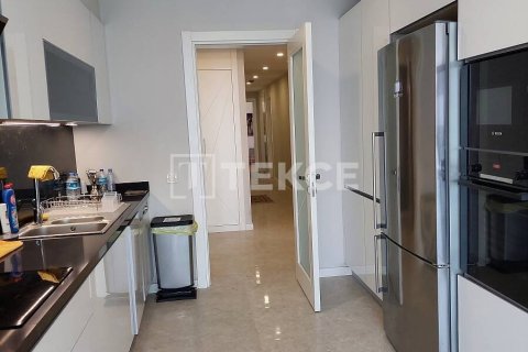 4+1 Appartement à Yomra, Turkey No. 11302 23