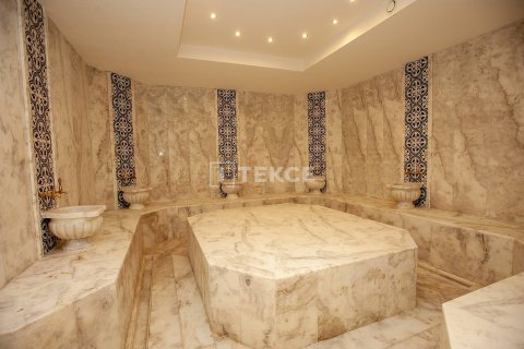 4+1 Apartment in Yomra, Turkey No. 11302 14