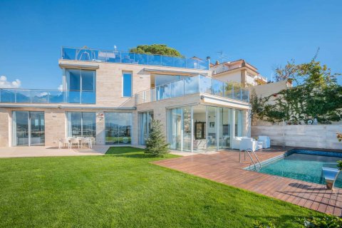 5 dormitorios House en Lloret de Mar, Spain No. 25134 1