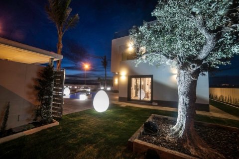 157.00m² Villa à La Zenia, Spain No. 25106 19