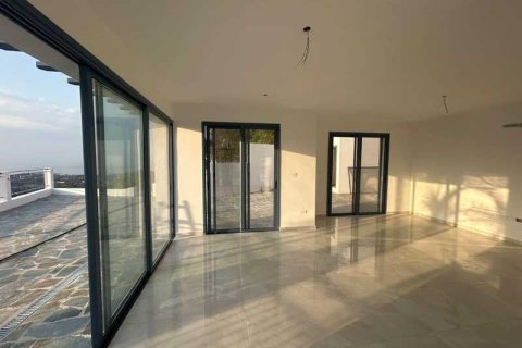 3 bedrooms Villa in Pegeia, Cyprus No. 71607 9