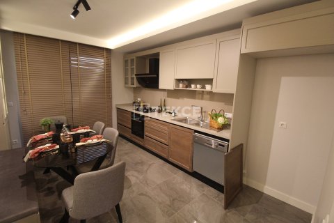 3+1 Apartment en Esenyurt, Turkey No. 20713 12