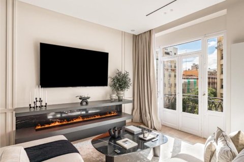 2 dormitorios Apartment en Madrid, Spain No. 26922 1