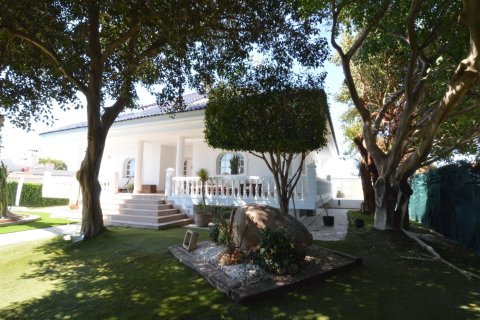 4 dormitorios Villa en Torrevieja, Spain No. 26987 2