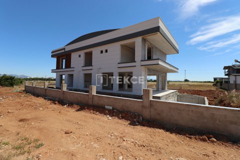 6+1 Villa in Dosemealti, Turkey No. 14739 11