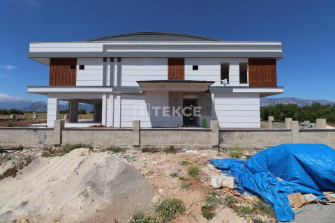 6+1 Villa in Dosemealti, Turkey No. 14739 13