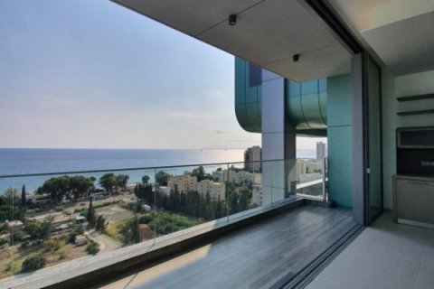 3 dormitorios Apartment en Limassol, Cyprus No. 51400 5