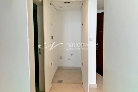 2 bedrooms Apartment in Al Reem Island, UAE No. 3328 4