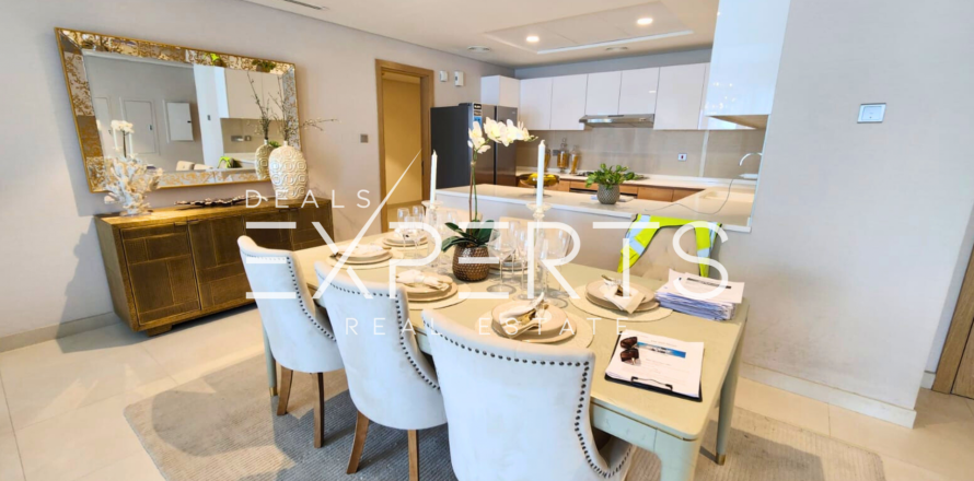 3 bedrooms Townhouse in Al Reem Island, UAE No. 52995