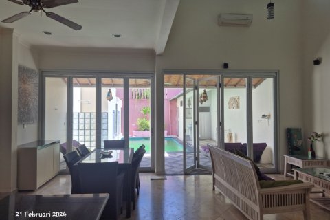 5 bedrooms Villa in Kuta, Indonesia No. 23458 2