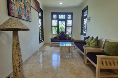 5 bedrooms Villa in Kuta, Indonesia No. 23458 4