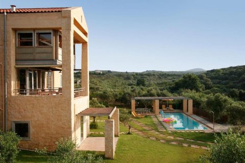 6 bedrooms Villa in Chania, Greece No. 54934 5