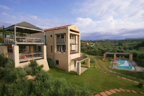 6 bedrooms Villa in Chania, Greece No. 54934 3