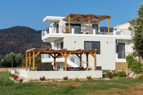 3 bedrooms Villa in Chania, Greece No. 23969 27