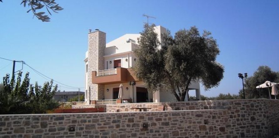 5 bedrooms House in Rethymno, Greece No. 24102