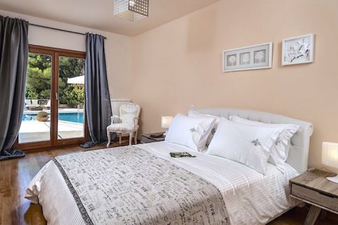 7 bedrooms Villa in Chania, Greece No. 24091 26