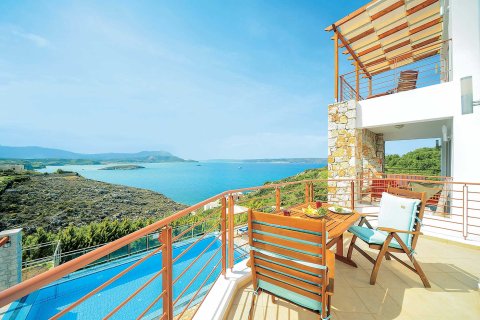 4 bedrooms Villa in Chania, Greece No. 24094 18