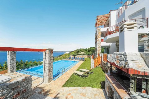 4 bedrooms Villa in Chania, Greece No. 24094 16