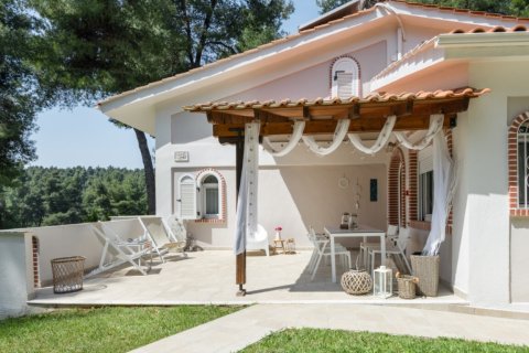 3 bedrooms House in Chalkidiki, Greece No. 56398 3