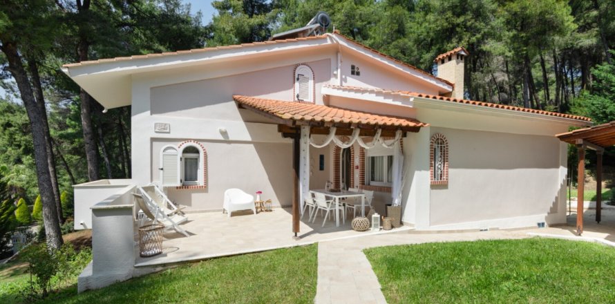 3 bedrooms House in Chalkidiki, Greece No. 56398