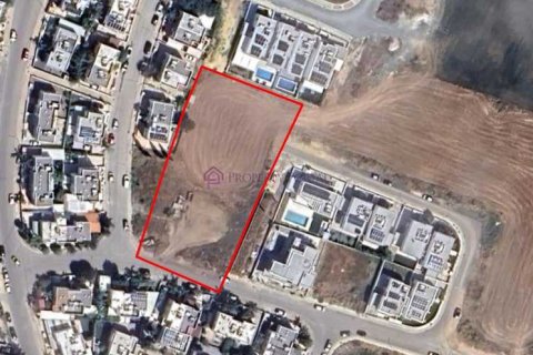 3111m² Land in Strovolos, Cyprus No. 71736 1