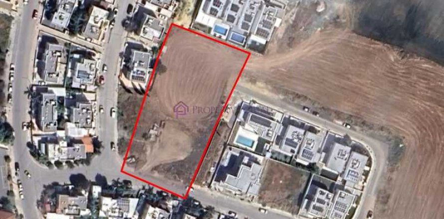 3111m² Land in Strovolos, Cyprus No. 71736