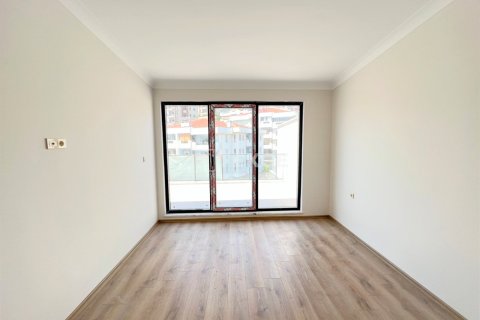 4+1 Apartment en Mudanya, Turkey No. 11914 15