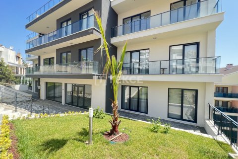 4+1 Apartment en Mudanya, Turkey No. 11914 1