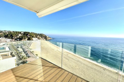 2 dormitorios Apartment en Lloret de Mar, Spain No. 26874 2