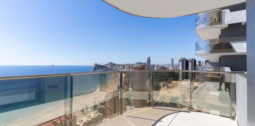 2 bedrooms Apartment in Benidorm, Spain No. 26803