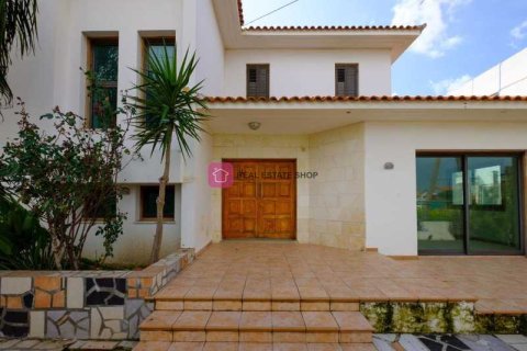 3 dormitorios House en Strovolos, Cyprus No. 75152 1