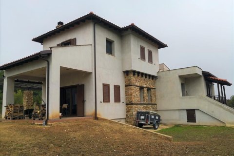 3 bedrooms Villa in Polygyros, Greece No. 57743 2