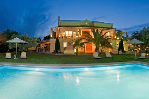 1055m² Villa in Corfu, Greece No. 58372 2