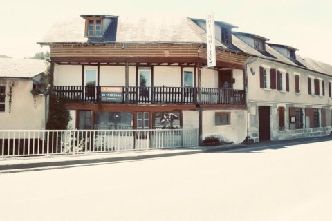 8 bedrooms Hotel in Trebons, France No. 69431 4