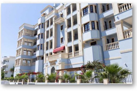 3 bedrooms Apartment in Germasogeia, Cyprus No. 43676 2