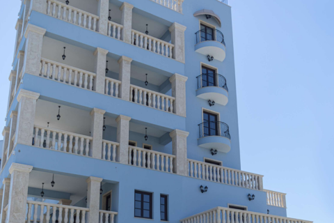 3 bedrooms Apartment in Germasogeia, Cyprus No. 43676 6