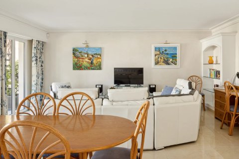 3 dormitorios Apartment en Antibes, France No. 67966 7