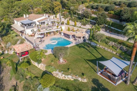 6 bedrooms Villa in La Colle-sur-Loup, France No. 67910 1