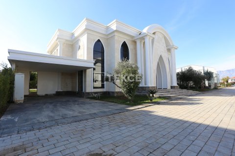 7+1 Villa in Dosemealti, Turkey No. 60738 5