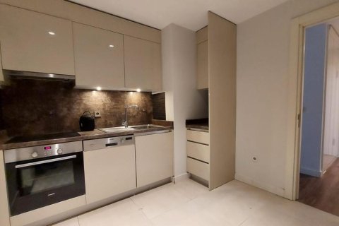 3+1 Apartment en Zeytinburnu, Turkey No. 14911 1