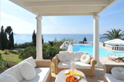 2 bedrooms Villa in Corfu, Greece No. 60368 6