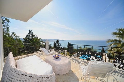 2 bedrooms Villa in Corfu, Greece No. 60368 7