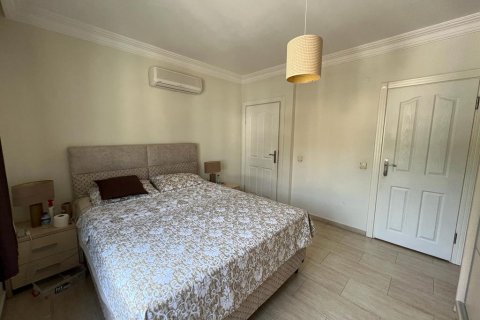 4 rooms Appartement à Cikcilli, Turkey No. 21790 8