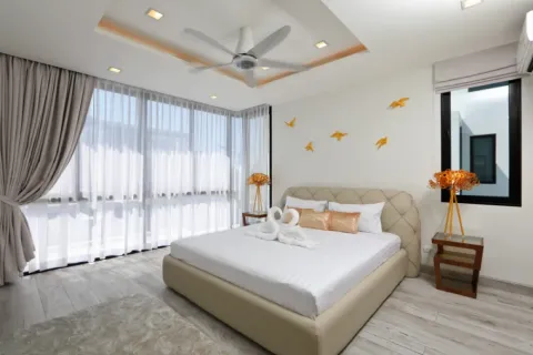 5 bedrooms Villa in Phuket, Thailand No. 2688 7