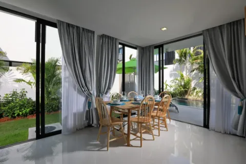 5 bedrooms Villa in Phuket, Thailand No. 2688 4