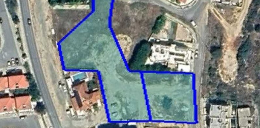 3306m² Land in Agios Athanasios, Cyprus No. 64585