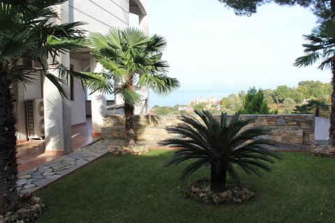 5 bedrooms Villa in Pieria, Greece No. 56848 10