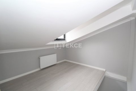 5+2 Apartment in Istanbul, Turkey No. 16143 13