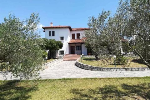 4 bedrooms House in Thessaloniki, Greece No. 57940 1